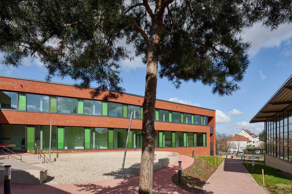 Foederzentrum-Bockfeld-01-web