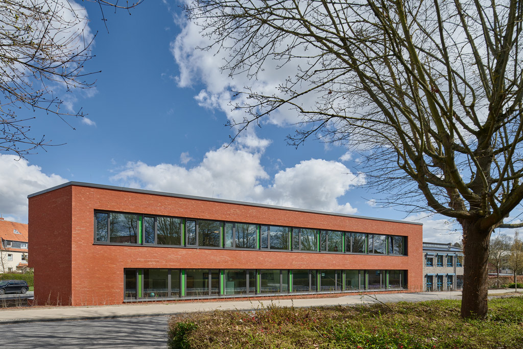 Foederzentrum-Bockfeld-02-web
